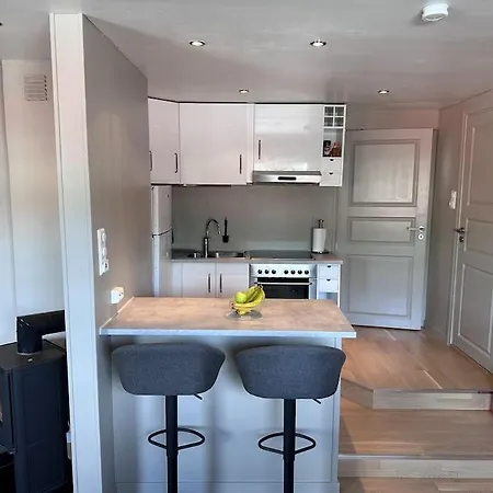 Walking Distance To Center With Private Parking Bergen
