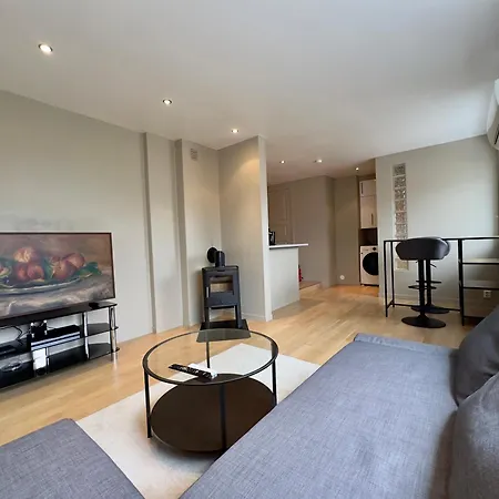 Walking Distance To Center With Private Parking Bergen