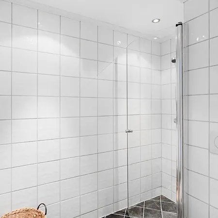 Walking Distance To Center With Private Parking Apartment